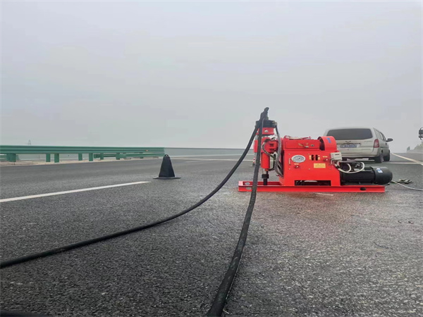 兖州马路路基路面开裂下沉注浆加固灌浆